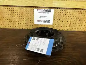 Used 1999 Mitsubishi Clutch Assy (Stock #P-10153)) Part Image