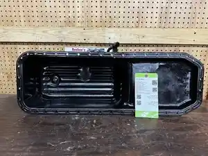 Used 1999 UD/Nissan FE6TA Oil Pan (Stock #P-1194)) Part Image