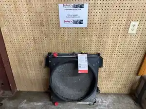 Used 2000 Isuzu NPR Radiator (Stock #P-104207)) Part Image