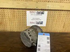 Used 2000 Mitsubishi 6D16 Alternator (Stock #P-103156)) Part Image