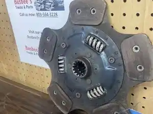 Used 2000 Mitsubishi Clutch Assy (Stock #P-10173)) Part Image
