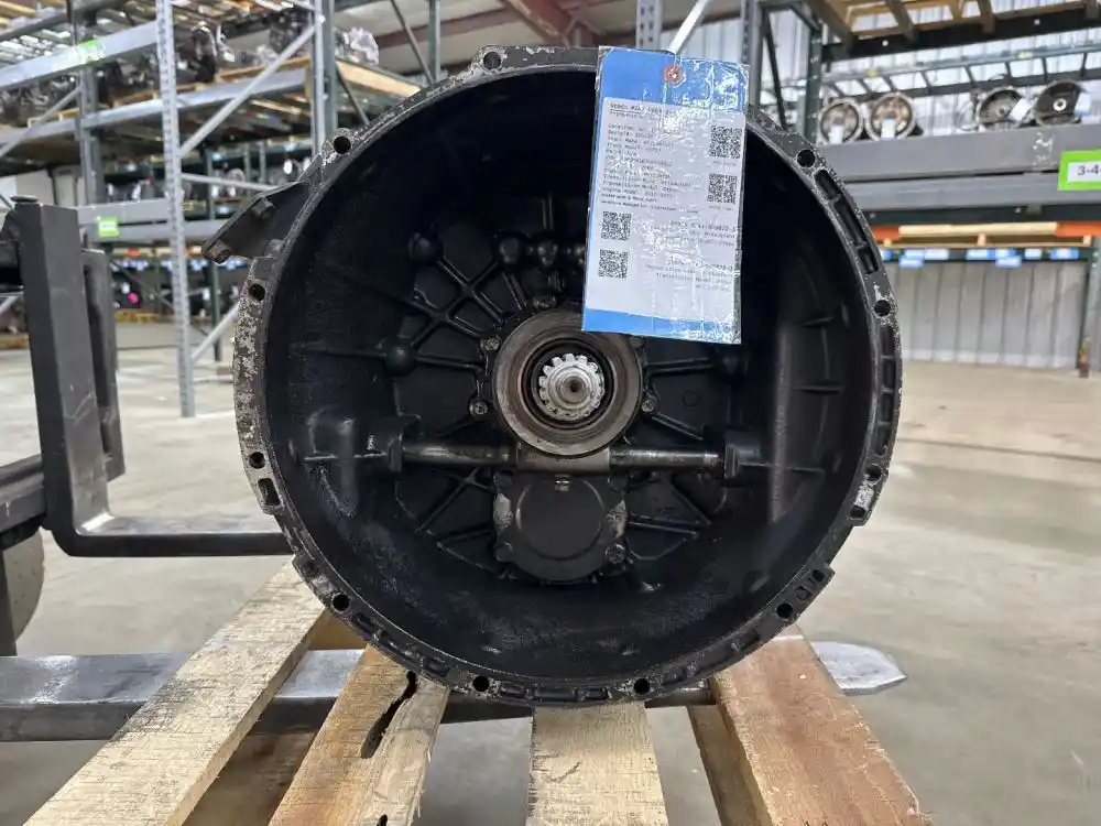 Used 2000 Mitsubishi Transmission Assy for sale Wagener South