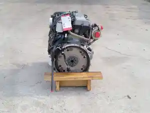 Used 2001 Isuzu 4HE1-XS Engine Assy (Stock #254-001627-1)) Part Image