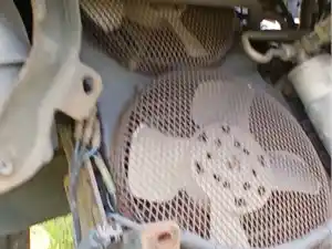 Used 2001 Isuzu FRR A/C Condenser (Stock #253-700537-8)) Part Image