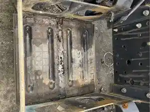 Used 2001 Isuzu NPR Battery Box (Stock #234-007295-8)) Part Image