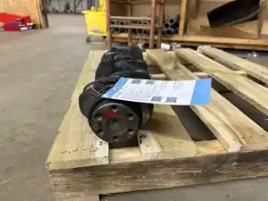 Used 2001 Mitsubishi 4M50 Crankshaft (Stock #P-418)) Part Image