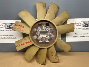 Used 2002 GM/Chev (HD) 5.7  GAS Fan (Stock #212-802806-7)) Part Image