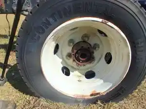 Used 2003 Hub Pilot / Unimount 19.5 Wheel Image