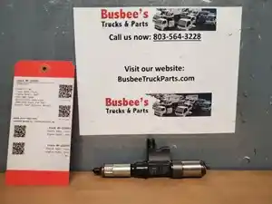 Used 2003 Isuzu 6HK1 Injector (Stock #P-104393)) Part Image