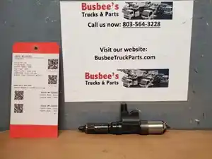 Used 2003 Isuzu 6HK1 Injector (Stock #P-104395)) Part Image