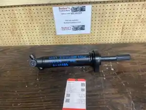 Used 2003 Isuzu NPR Driveshaft Part (Stock #P-103831)) Part Image