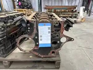 Used 2003 Mitsubishi 4D34 Block (Stock #P-416)) Part Image
