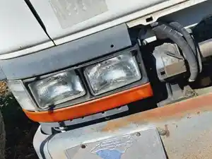Used 2003 Mitsubishi FE649 Headlamp Assy (Stock #223-001063-14)) Part Image