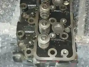 Used 2004 UD/Nissan FD46TA Head (Stock #P-881)) Part Image