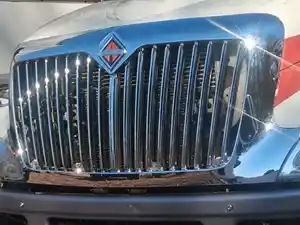 Used 2005 International 4300 Grille (Stock #254-115071-1)) Part Image