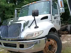 Used 2005 International 4300 Hood (Stock #252-152101-1)) Part Image