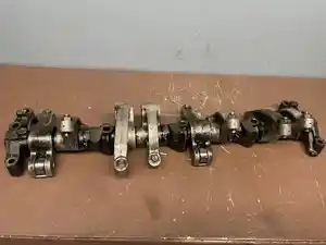 Used 2005 Isuzu 4HK1-TC Rocker Arm (Stock #P-1952)) Part Image