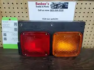 Used 2005 UD/Nissan UD3300 Tail Light Assy (Stock #P-104227)) Part Image