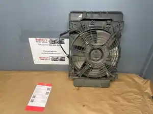 Used 2006 Isuzu FRR FSR FTR FVR W/T5500 T6500 T7500 A/C Condenser (Stock #P-104326)) Part Image
