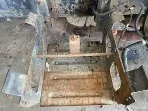 Used 2006 Isuzu NPR Battery Box (Stock #233-801385-8)) Part Image