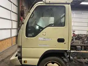 Used 2006 Isuzu NPR-HD Door (Stock #232-802273-13)) Part Image