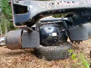 Used 2006 Spicer/Dana 21060S Axle, Complete Rear (Stock #263-M648455-3)) Part Image