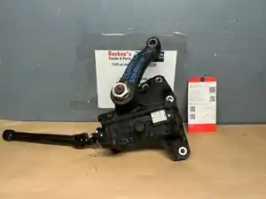 Used 2007-2024 GM/Chev (HD) W4500 Steering Gear (Stock #P-104700)) Part Image