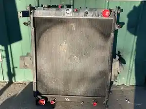Used 2007 Hino 268 Radiator (Stock #232-S50052-2)) Part Image