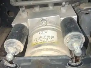 Used 2007 Isuzu NPR ABS Brake Pump (Stock #253-401322-9)) Part Image