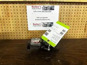 Used 2007 UD/Nissan UD1800CS Valve (Stock #P-103140)) Part Image