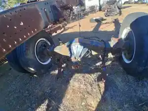 Used 2010 Isuzu G-73 Axle, Complete Rear (Stock #P-104678)) Part Image