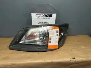 Used 2011 Hino 238 268 338 Headlamp Assy (Stock #P-103450)) Part Image
