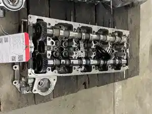 Used 2011 Isuzu 4HK1-TC Head (Stock #P-878)) Part Image