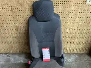 Used 2011 Isuzu NPR Seat (Stock #P-105026)) Part Image
