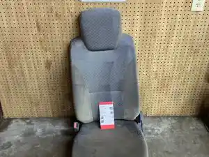 Used 2011 Isuzu NPR Seat (Stock #P-105028)) Part Image