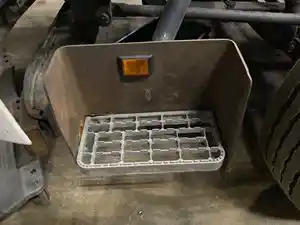 Used 2011 UD/Nissan UD2600LP Step (Stock #234-R10047-16)) Part Image