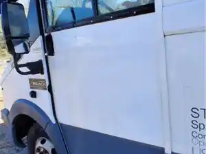 Used 2012 Isuzu Reach Door (Stock #261-W00277-1)) Part Image