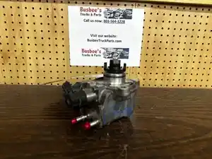 Used 2012 Mitsubishi 4P10 Fuel Gear Pump (Stock #P-442)) Part Image