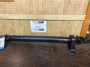 Used 2012 Mitsubishi FE Driveshaft (Stock #P-104176)) Part Image