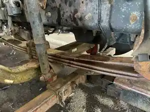 Used 2013 Hino 268 Spring, Front Leaf Image