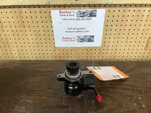 Used 2013 Hino J05E-TP Steering Pump (Stock #P-2107)) Part Image