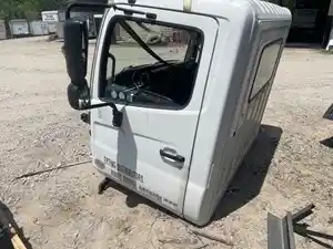Used 2014 Hino 268 Door (Stock #252-S56418-4)) Part Image