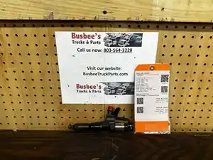 Used 2014 Hino J05E Injector (Stock #P-103292)) Part Image