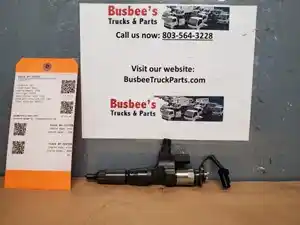 Used 2014 Hino J08E Injector (Stock #P-104399)) Part Image
