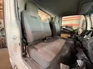 Used 2015 Isuzu NPR-HD Seat (Stock #241-806572-4)) Part Image