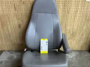 Used 2016 Freightliner M-2 Seat (Stock #P-105030)) Part Image