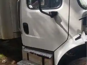 Used 2016 Freightliner M2 106 Door (Stock #243-HF7777-4)) Part Image