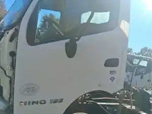 Used 2017 Hino 155 Door (Stock #213-002127-8)) Part Image