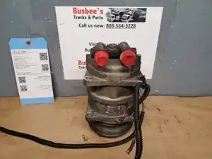 Used 2017 Mitsubishi FE A/C Compressor (Stock #P-104140)) Part Image