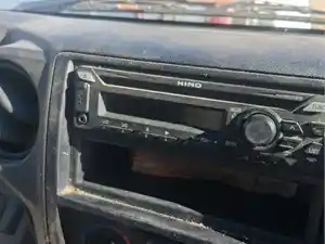 Used 2018 Hino 195 Radio (Stock #254-005736-20)) Part Image